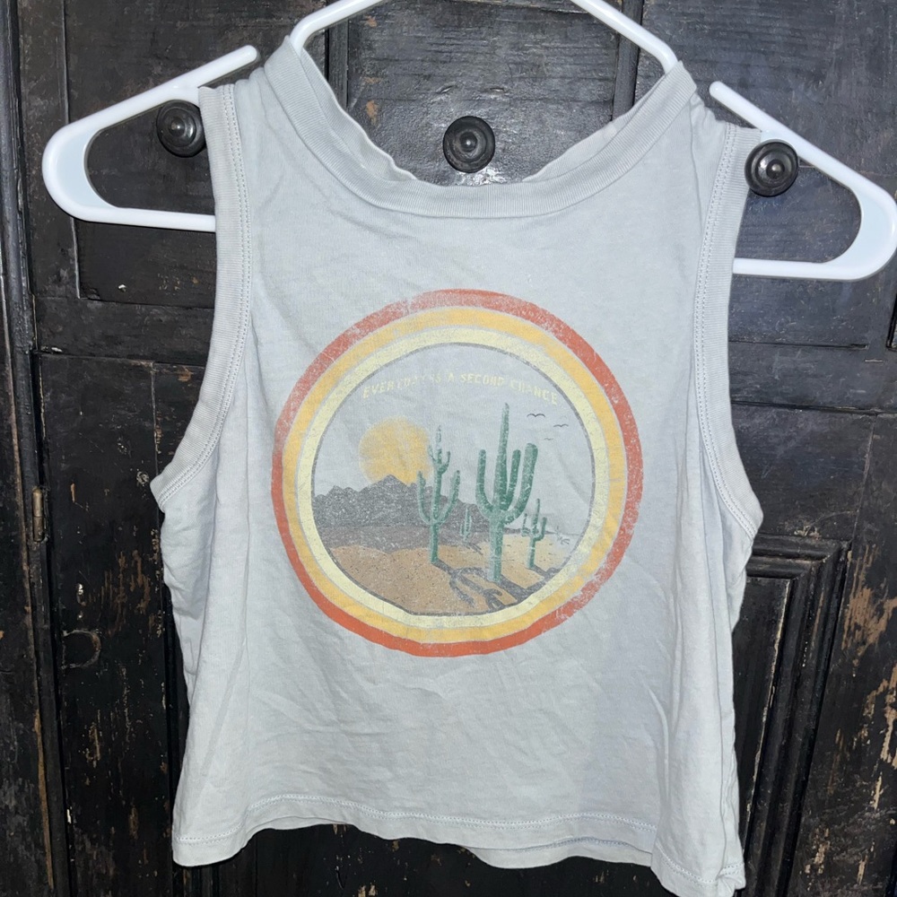 Tilly’s Womens super cute crop top